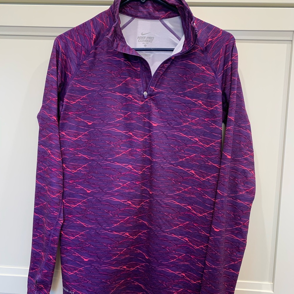 Nike Pro Combat Therma-fit top